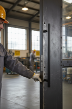 Premium Matt Black T Bar Pull Handle 600mm - Contemporary Design with Bolt Through Fixing