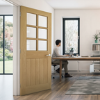 Premium Clear Glazed Internal Oak Door with Toughened Glass and Solid Core for Custom Finishing
