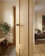 Internal Oak Door Fully Finished 5 Panel Stamford Design with Solid Core - detail view